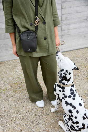 PALOPA Torebka saszetka na smakołyki dla psa Greta black L