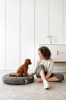 PALOPA Okrągłe legowisko donut dla psa Fippa anthracite M-L